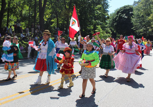 Peruvian community in the One World Day Parade of Flags